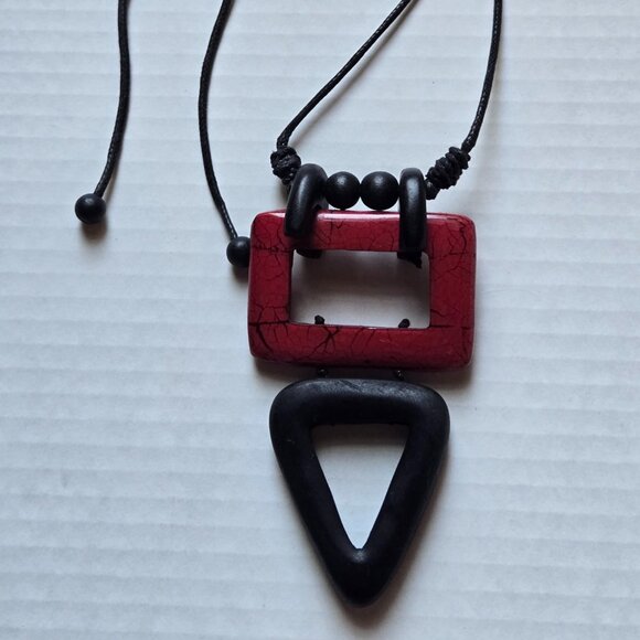 Black and White Resin Modernist Ikigai Art Necklace on Rope - Picture 3 of 8